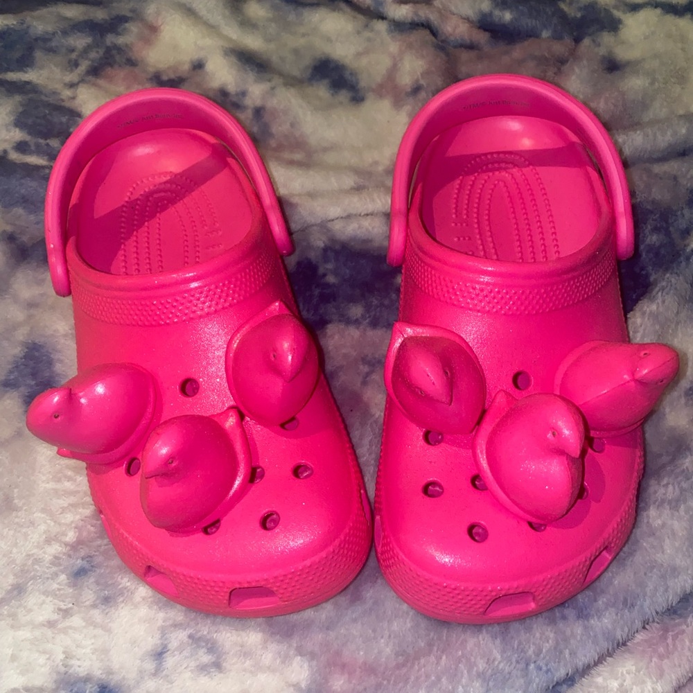 PEEPS x CROCS | PINK SPARKLE CLOGS | WOMENS SZ 9 / MENS SZ 7